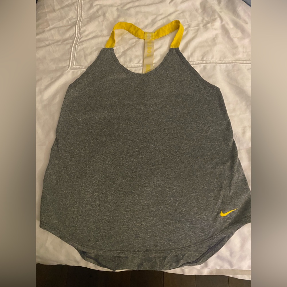 Nike Women’s activewear
